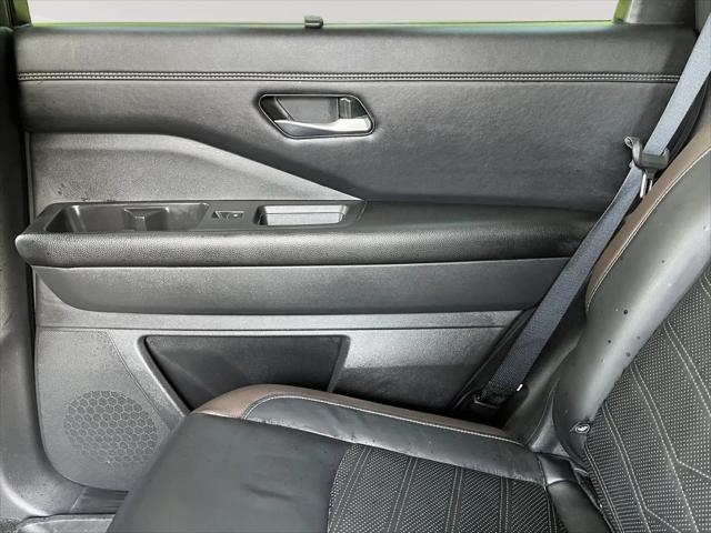 2024 Nissan Pathfinder Platinum 4WD