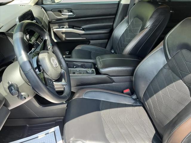2024 Nissan Pathfinder Platinum 4WD