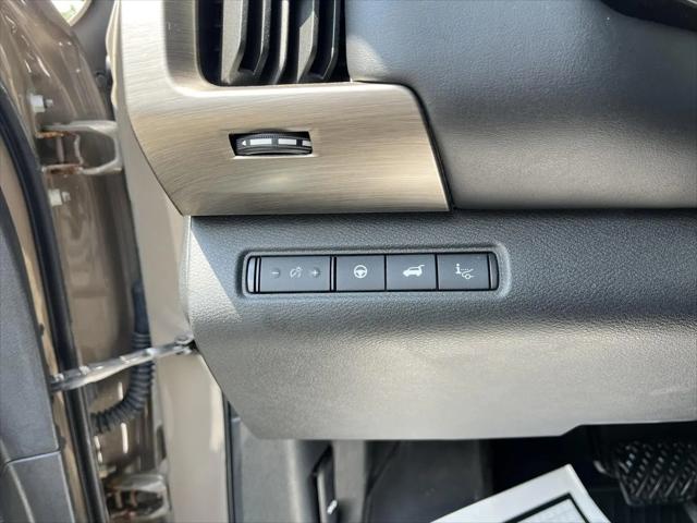 2024 Nissan Pathfinder Platinum 4WD