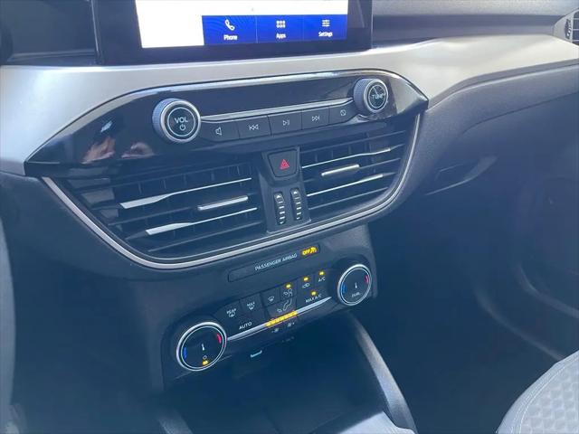 2022 Ford Escape SE Hybrid