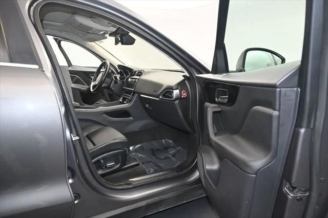 2019 Jaguar F-PACE 25t Premium