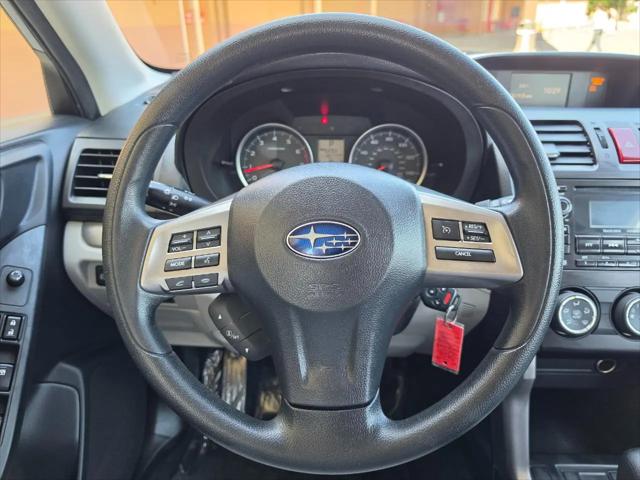 2015 Subaru Forester 2.5i