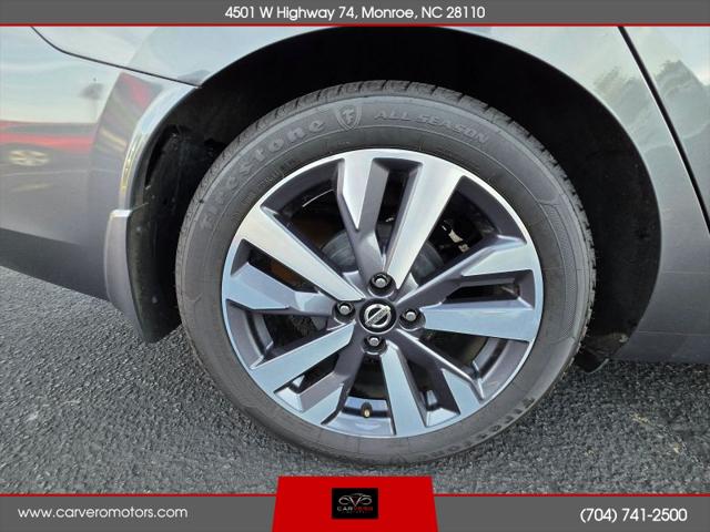 2020 Nissan Versa SR Xtronic CVT