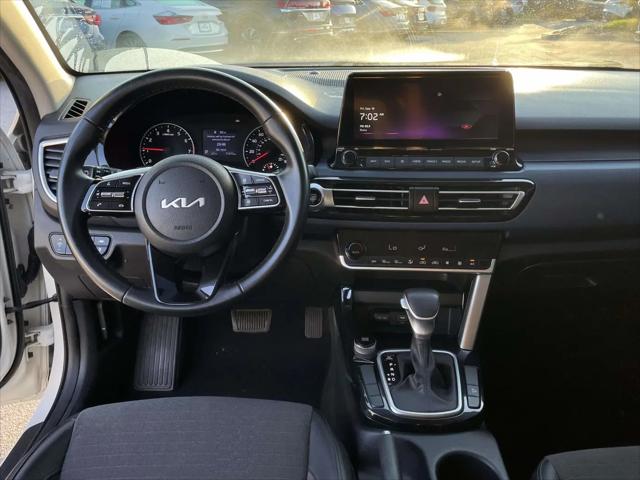 2023 Kia Seltos S