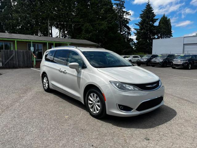 2019 Chrysler Pacifica Touring L for sale in Eugene, OR