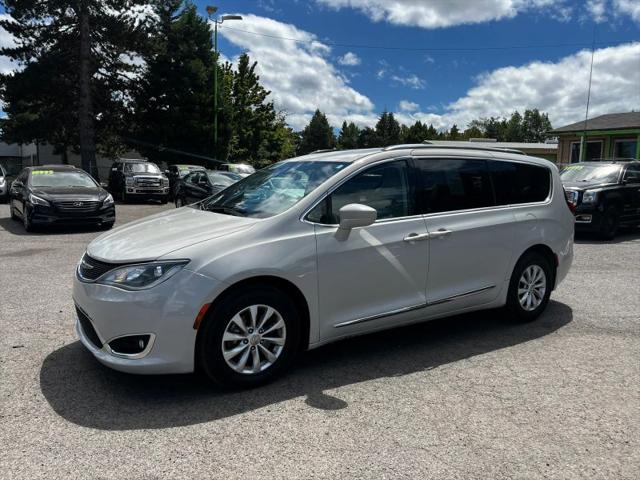 2019 Chrysler Pacifica Touring L