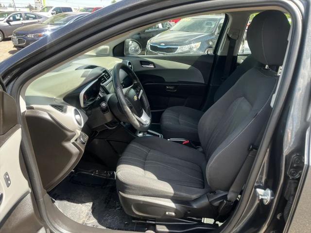 2018 Chevrolet Sonic LT Auto