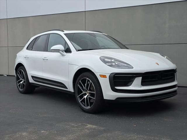 2024 Porsche Macan Macan