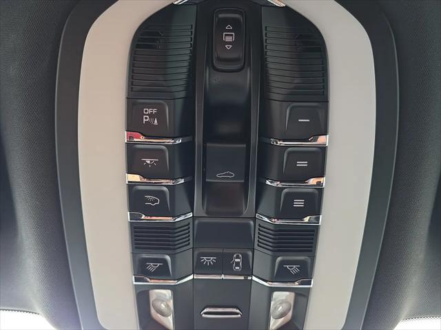 2024 Porsche Macan Macan