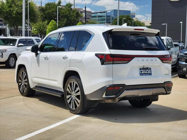 2023 Lexus LX Luxury