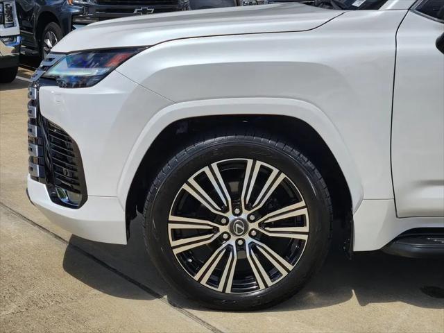 2023 Lexus LX Luxury