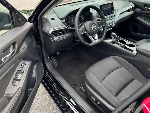 2024 Nissan Altima SV FWD