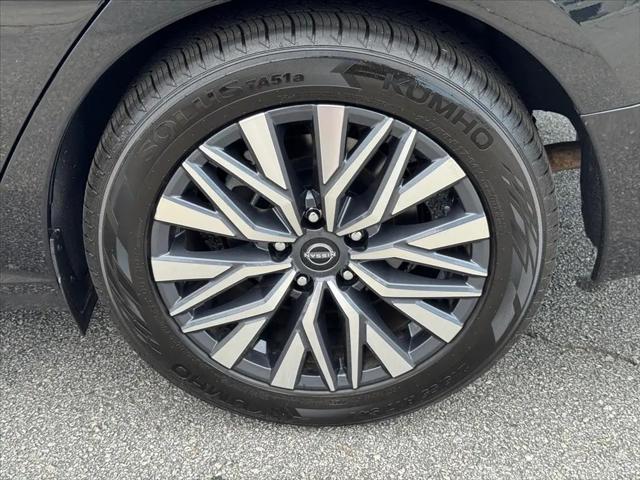 2024 Nissan Altima SV FWD