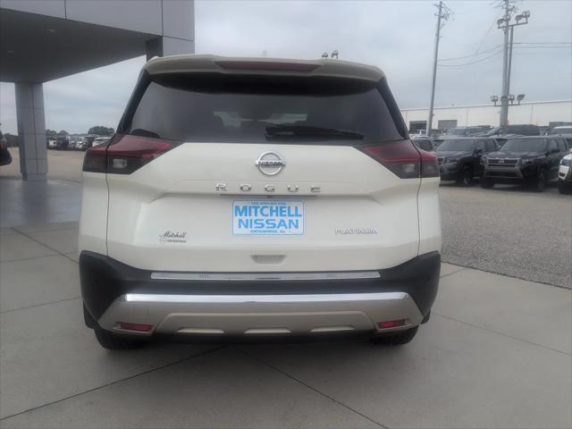 2021 Nissan Rogue Platinum FWD