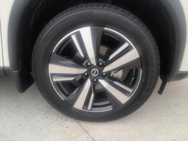 2021 Nissan Rogue Platinum FWD