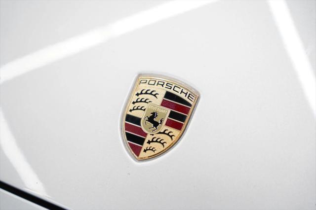 2016 Porsche Panamera 4