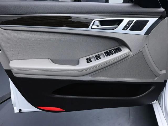 2020 Genesis G80 3.8 RWD