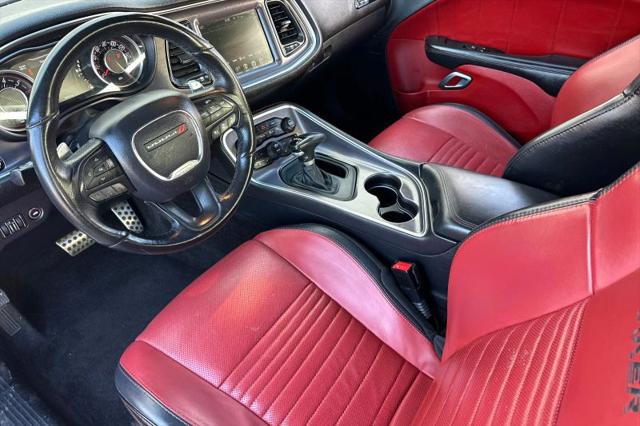 2016 Dodge Challenger R/T Plus Shaker