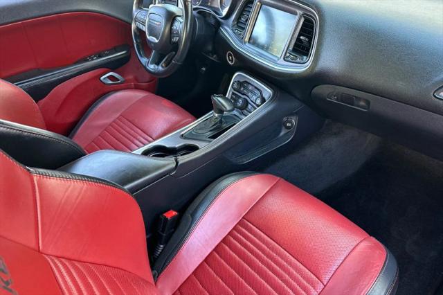 2016 Dodge Challenger R/T Plus Shaker