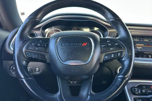 2016 Dodge Challenger R/T Plus Shaker