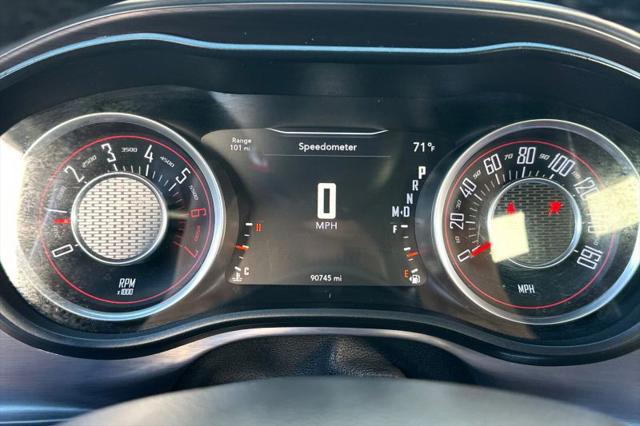 2016 Dodge Challenger R/T Plus Shaker