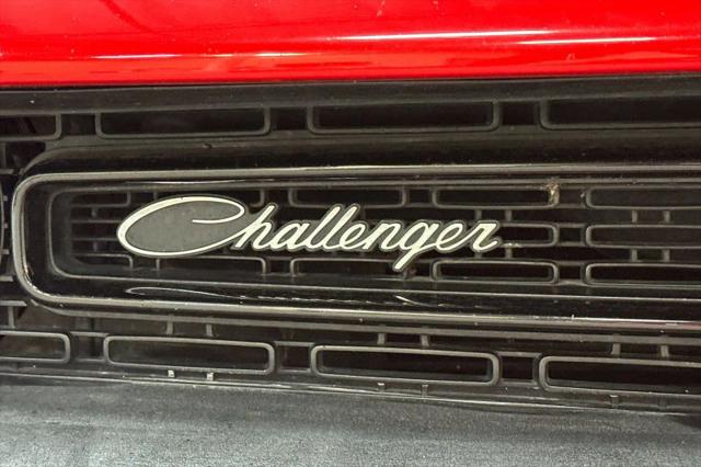 2016 Dodge Challenger R/T Plus Shaker