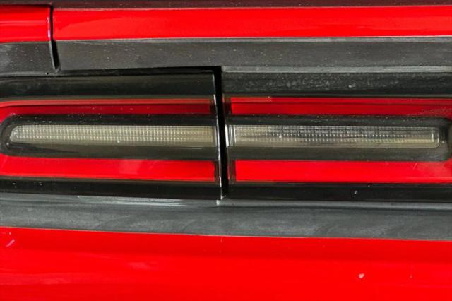 2016 Dodge Challenger R/T Plus Shaker
