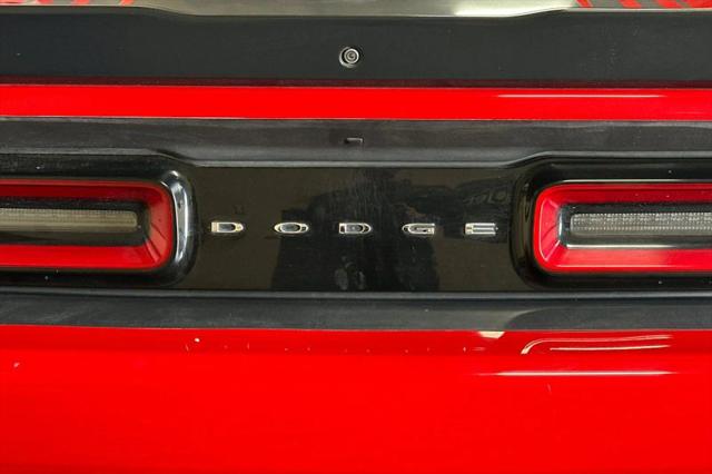 2016 Dodge Challenger R/T Plus Shaker