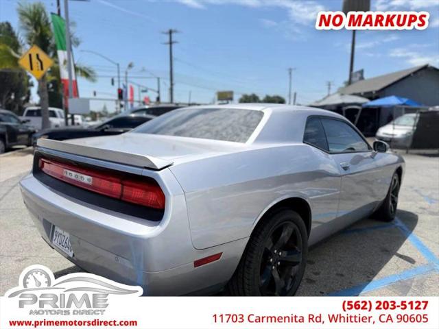 2013 Dodge Challenger SXT Plus