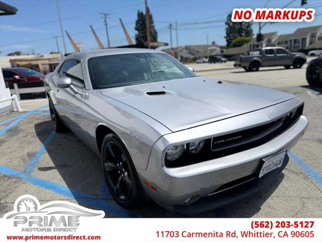 2013 Dodge Challenger SXT Plus