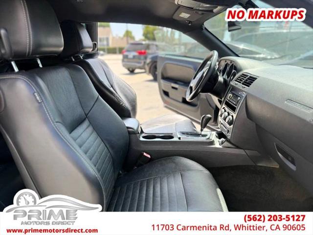 2013 Dodge Challenger SXT Plus