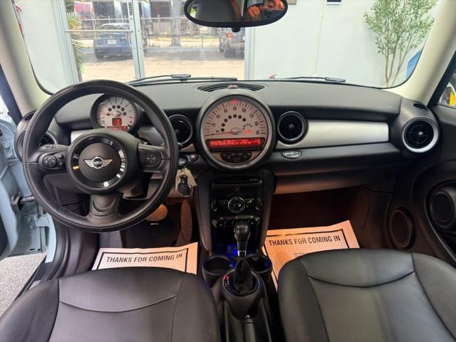 2013 MINI Hardtop Cooper