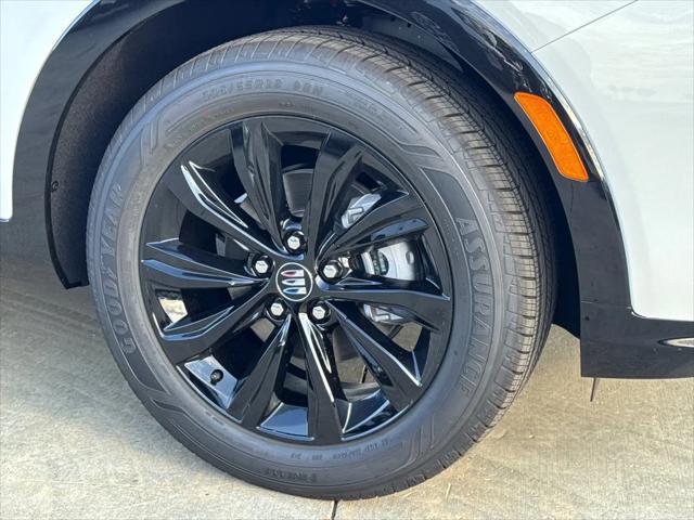 2026 Buick NV Sport Touring FWD