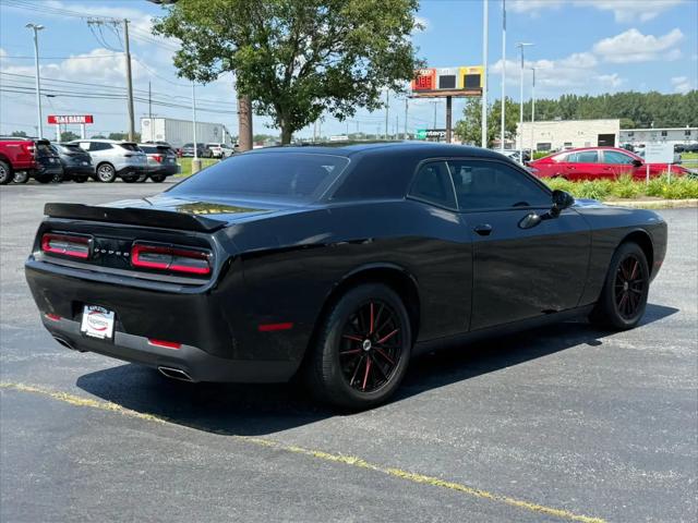 2022 Dodge Challenger SXT