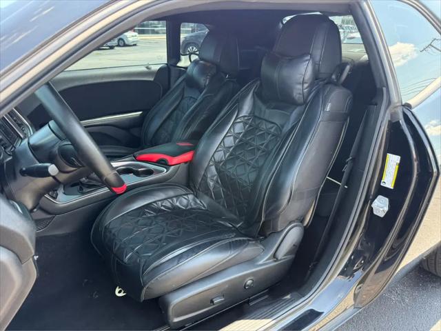 2022 Dodge Challenger SXT