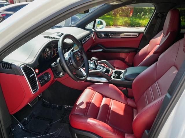 2022 Porsche Cayenne Turbo