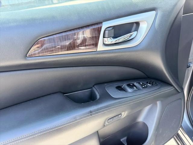 2015 Nissan Pathfinder Platinum