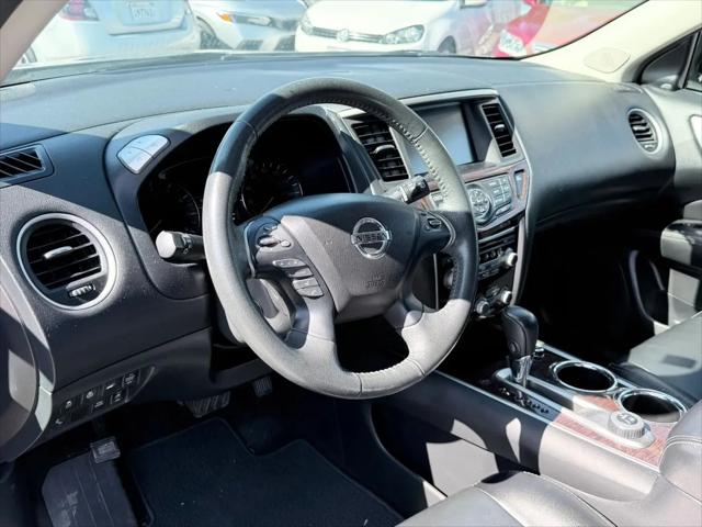 2015 Nissan Pathfinder Platinum
