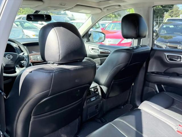 2015 Nissan Pathfinder Platinum