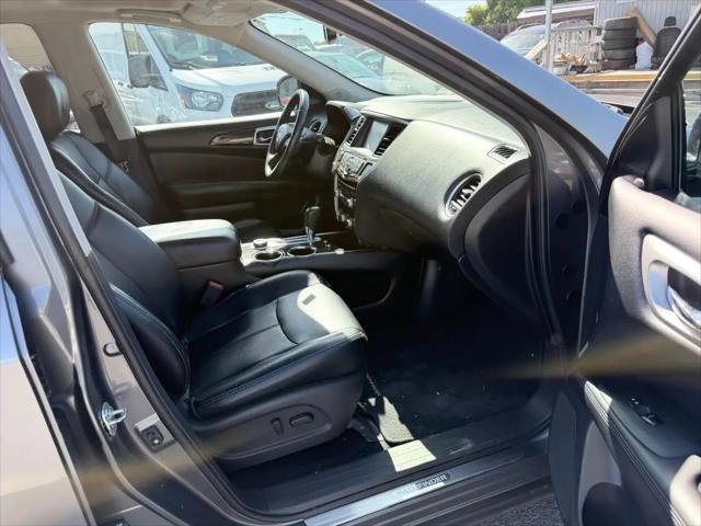 2015 Nissan Pathfinder Platinum