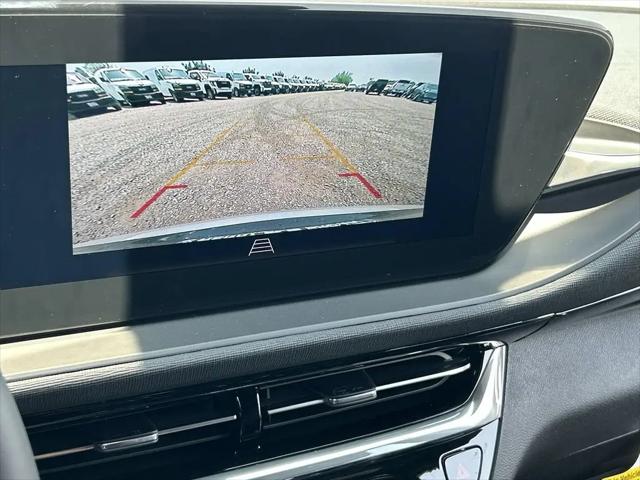 2026 Buick NV Sport Touring FWD