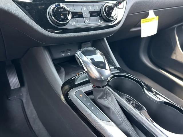 2026 Buick NV Sport Touring FWD