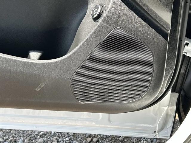 2026 Buick NV Sport Touring FWD