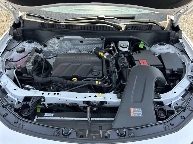 2026 Buick NV Sport Touring FWD