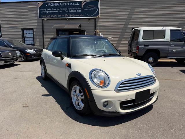 2013 MINI Hardtop Cooper for sale in Woodford, VA