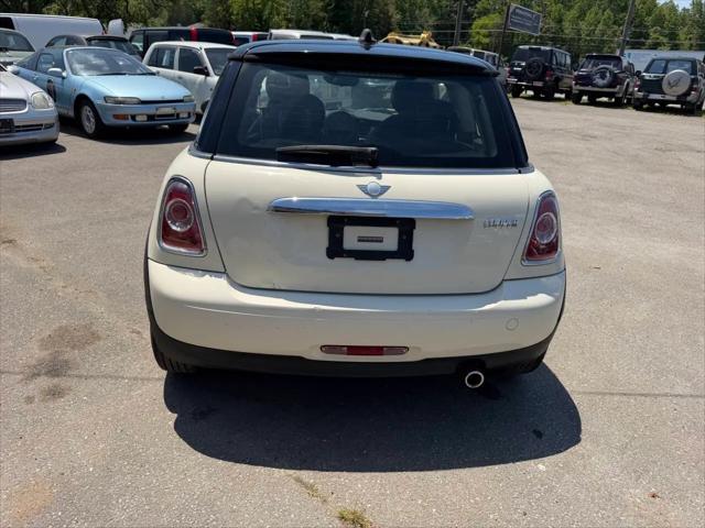 2013 MINI Hardtop Cooper