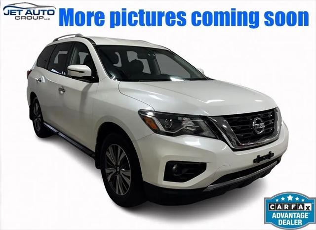 2017 Nissan Pathfinder for sale near Cambridge, OH