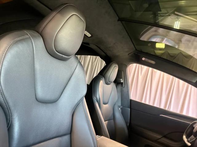 2022 Tesla Model X Dual Motor All-Wheel Drive
