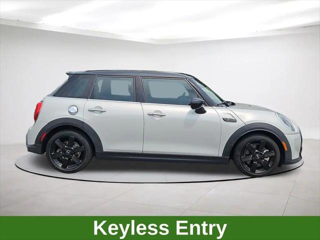 2023 MINI Hardtop Cooper S