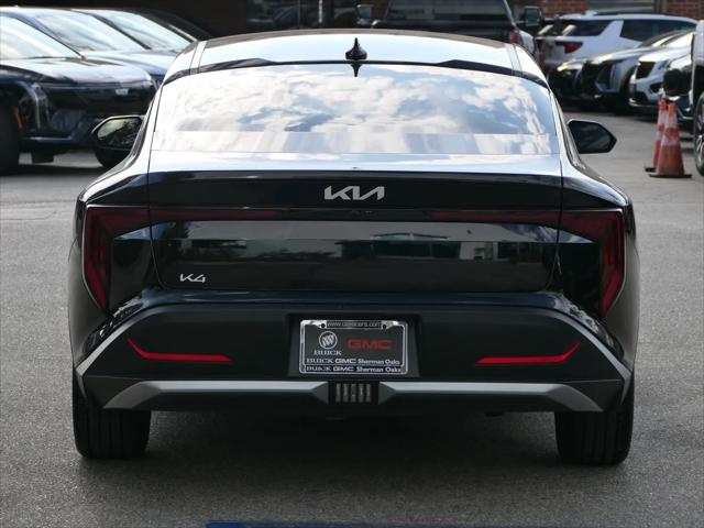 2025 Kia K4 EX